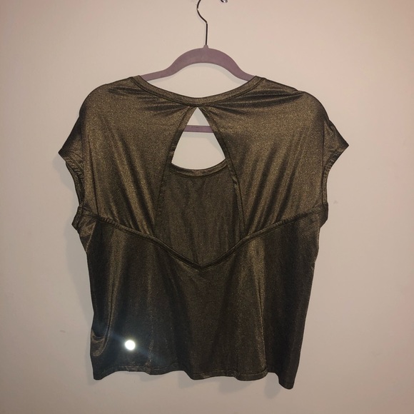 Lululemon X SoulCycle To The Beat Tee - Picture 2 of 14